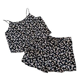 Zenobia Black Floral 2pc Set NWT